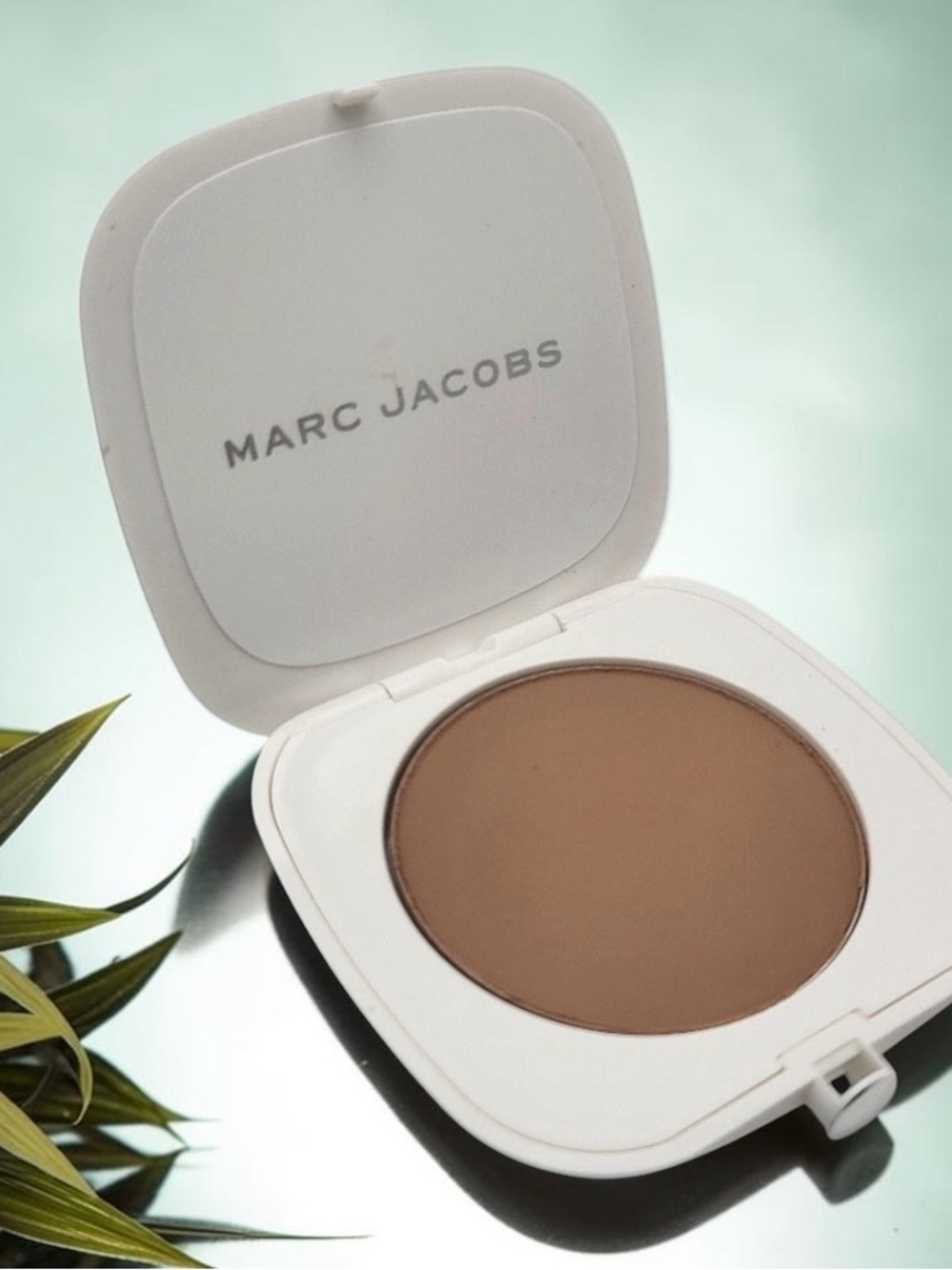 Marc Jacobs Cream Compact Bronzer - Tan-Tastic 104